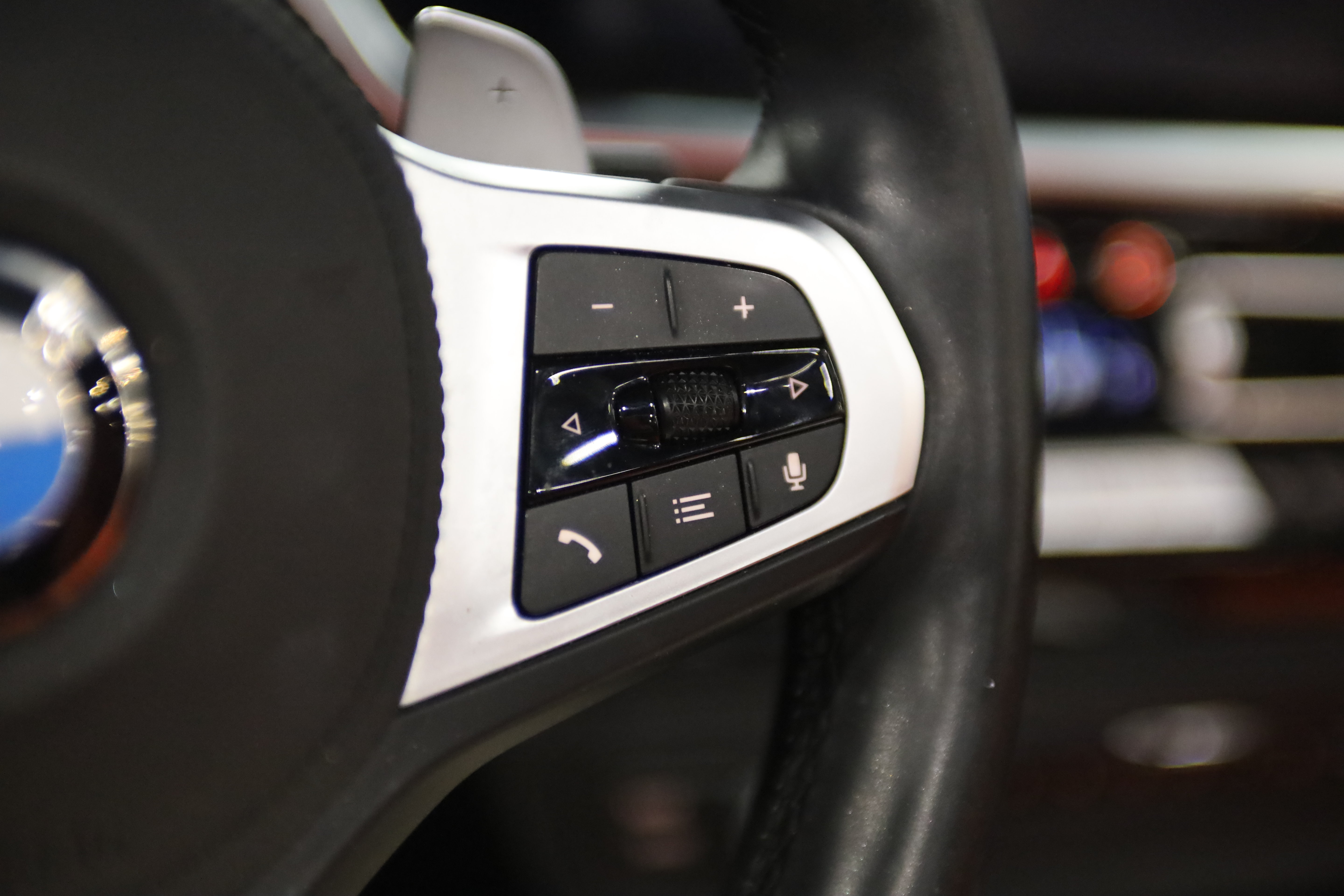 Used 2024 BMW Z4 M40i w/ Premium Package RWD image 26
