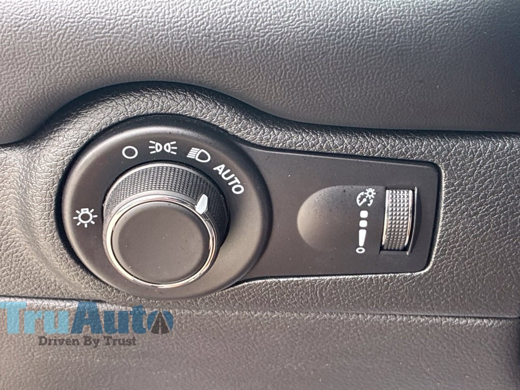 Used 2024 Dodge Durango GT AWD/4WD image 37