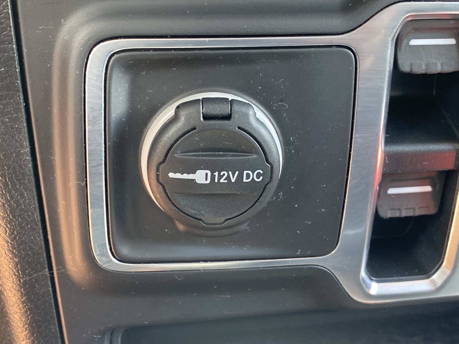 Used 2021 Jeep Gladiator Sport AWD/4WD image 31