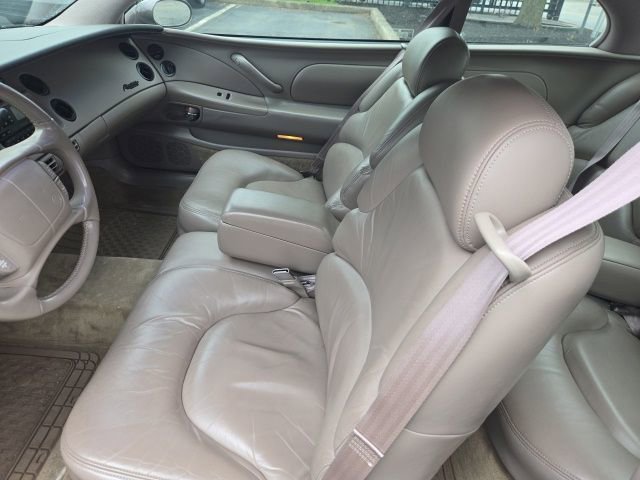 Used 1995 Buick Riviera Supercharged Coupe FWD image 15