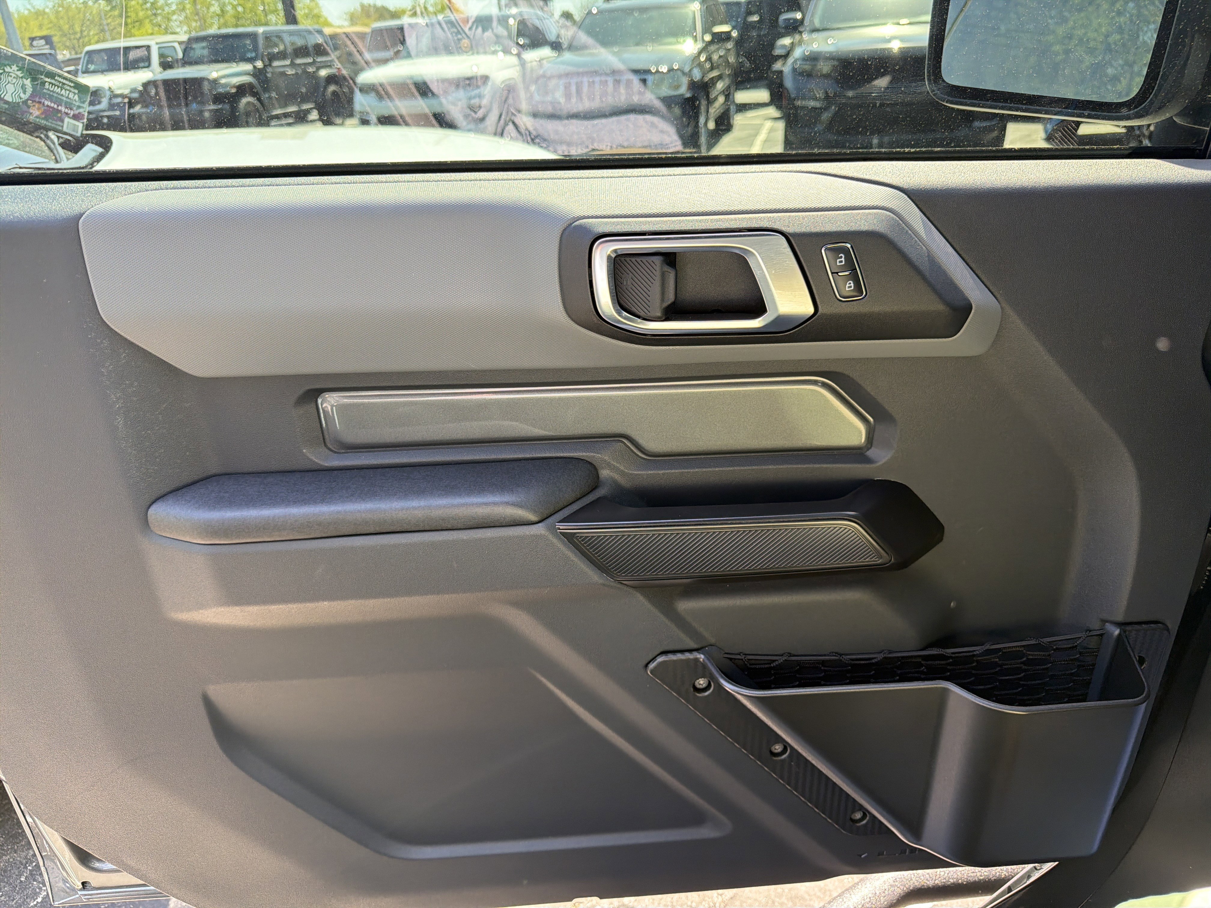 Used 2024 Ford Bronco Black Diamond image 31