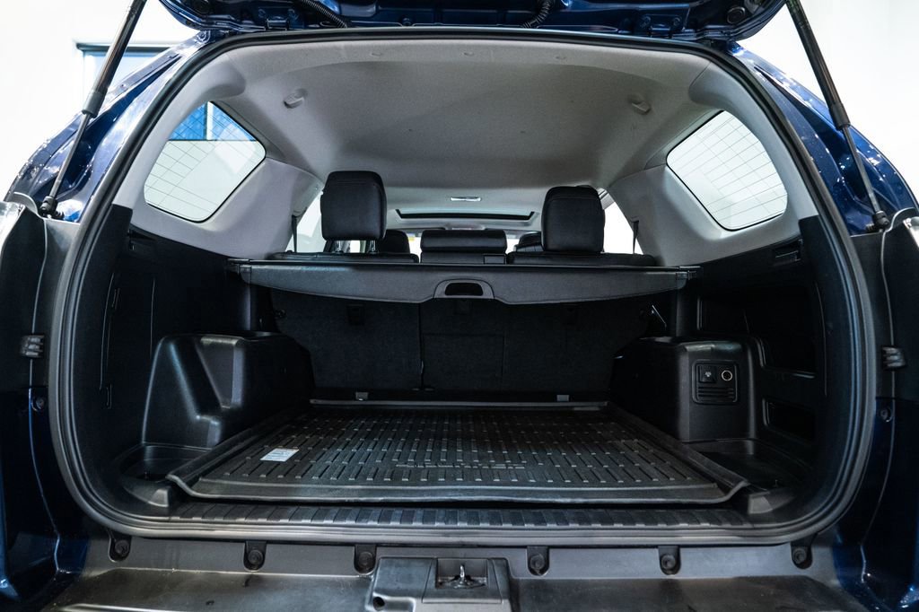 Certified 2023 Toyota 4Runner TRD Off-Road Premium image 38