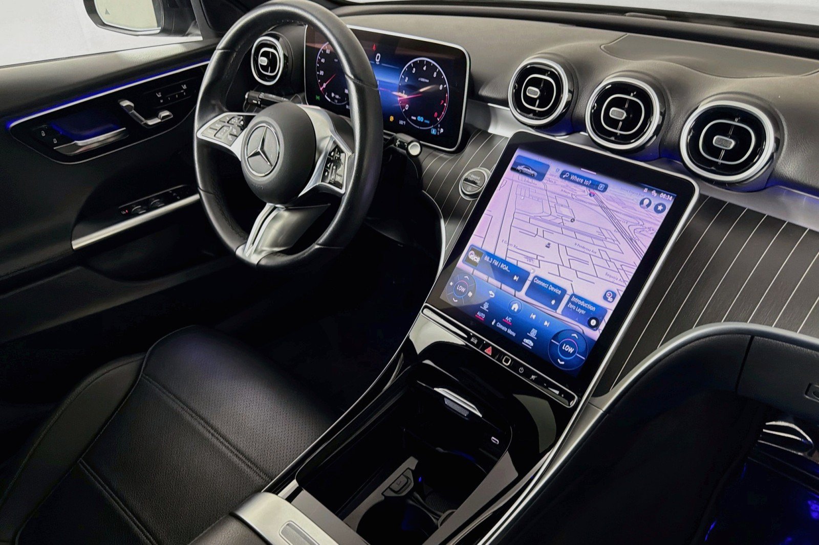 Used 2022 Mercedes-Benz C 300 Sedan image 16