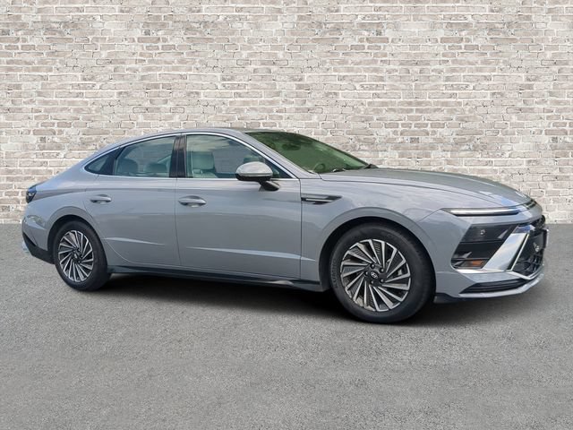 Used 2025 Hyundai Sonata SEL