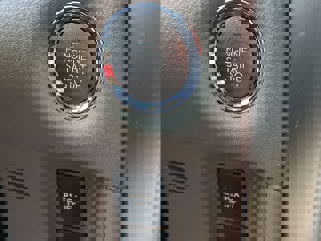 Used 2012 Lexus GX 460 w/ Comfort Plus Pkg image 28