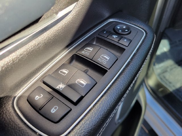 Certified 2024 RAM 1500 Laramie AWD/4WD image 10