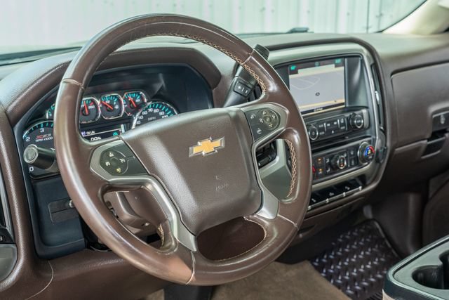 Used 2016 Chevrolet Silverado 2500 LT w/ LT Convenience Package AWD/4WD image 24