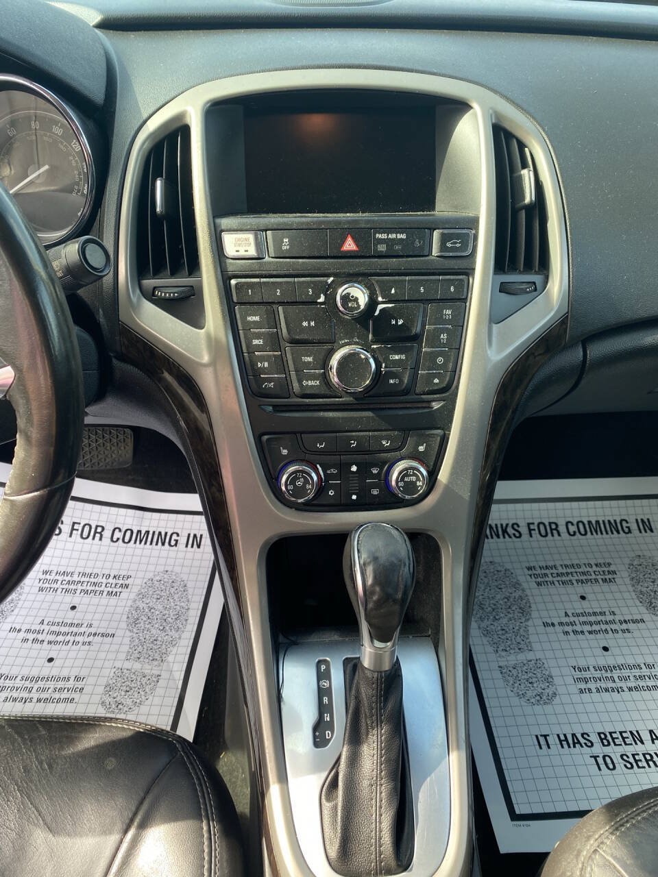Used 2013 Buick Verano Leather FWD image 11