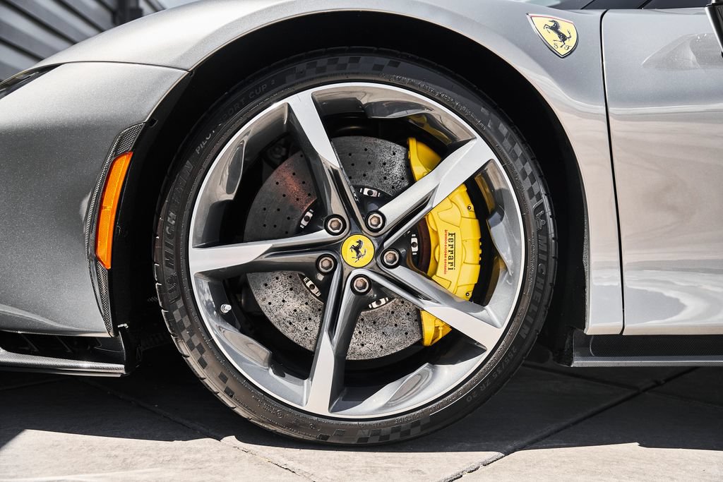 Used 2021 Ferrari SF90 Stradale AWD/4WD image 3