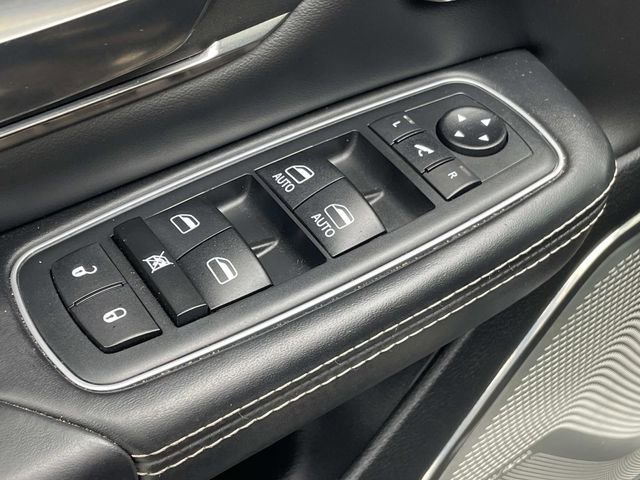 Used 2020 RAM 1500 Limited image 16