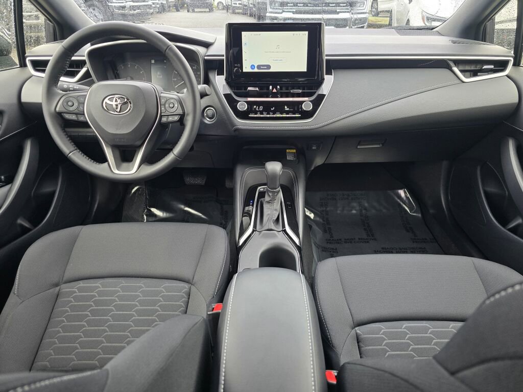 Used 2026 Toyota Corolla SE FWD image 13