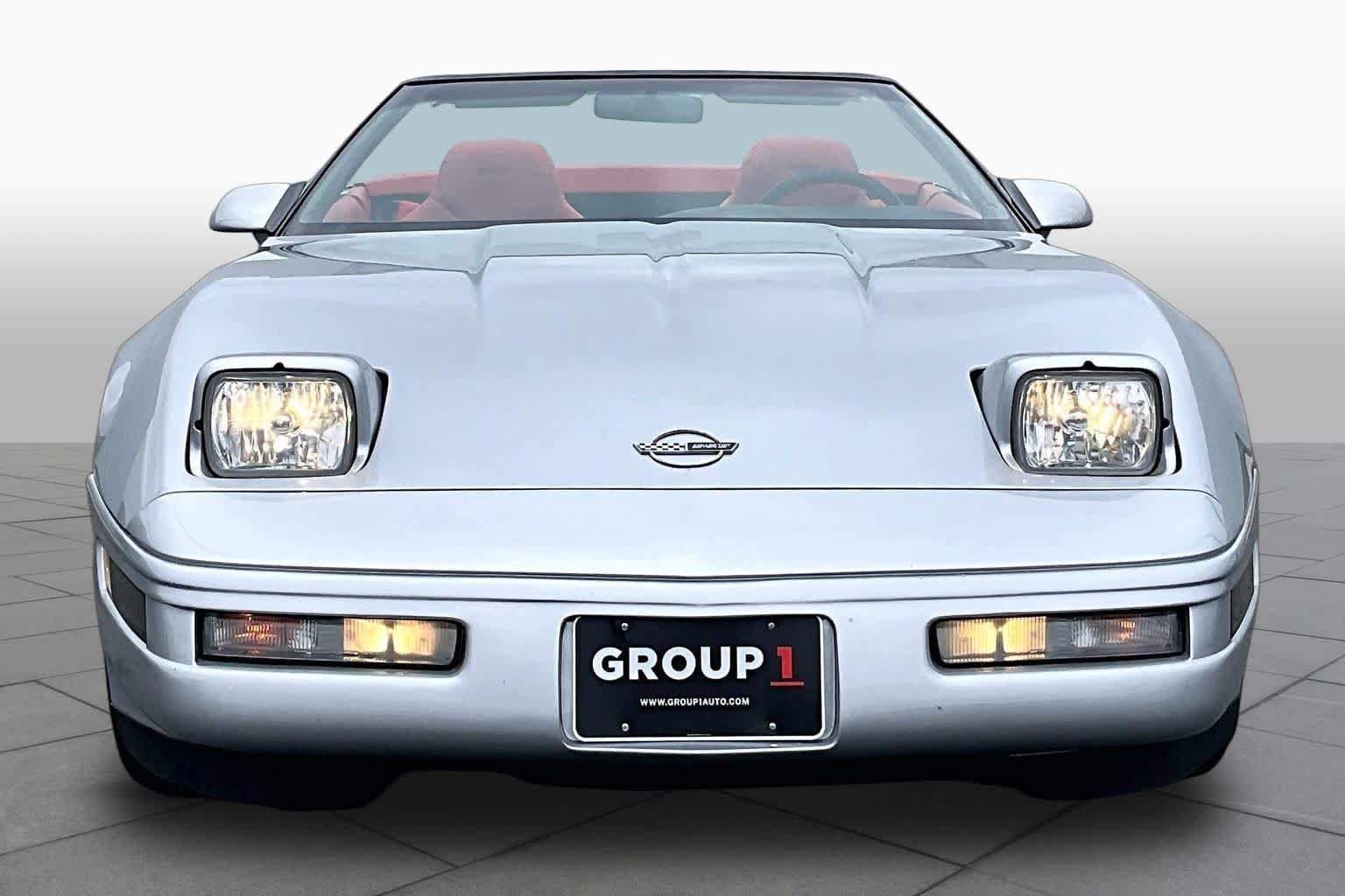 Used 1996 Chevrolet Corvette Convertible RWD image 3