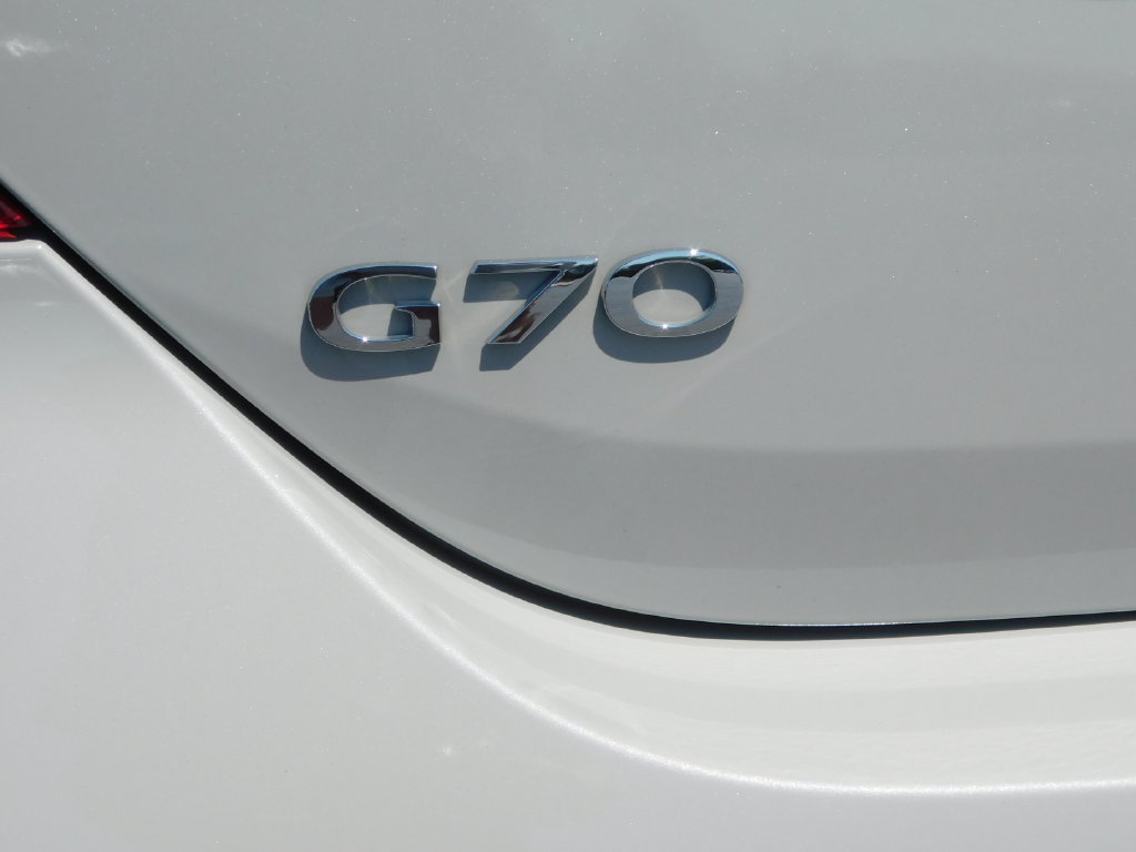 Used 2025 Genesis G70 2.5T AWD/4WD image 37