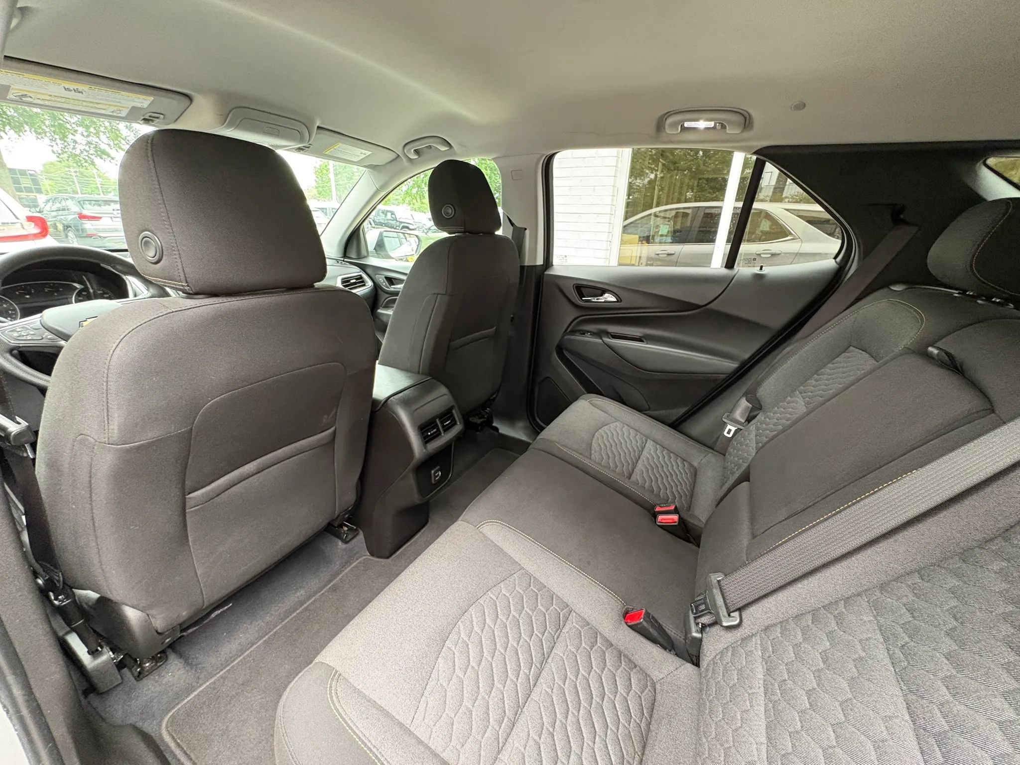 Used 2021 Chevrolet Equinox LT AWD/4WD image 22