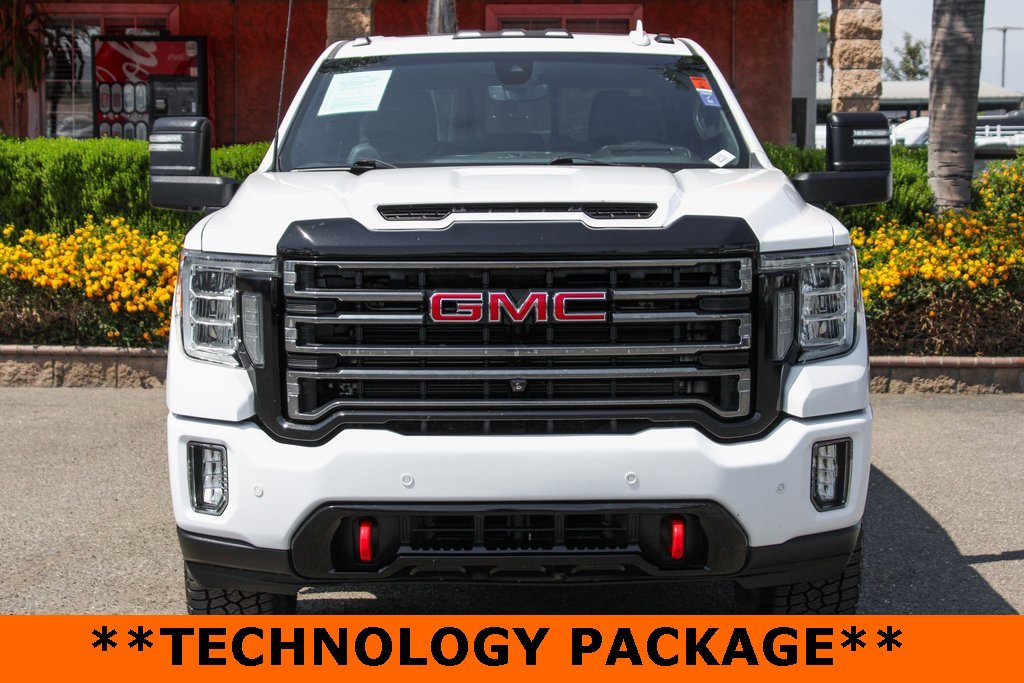 Used 2020 GMC Sierra 2500 AT4 image 3