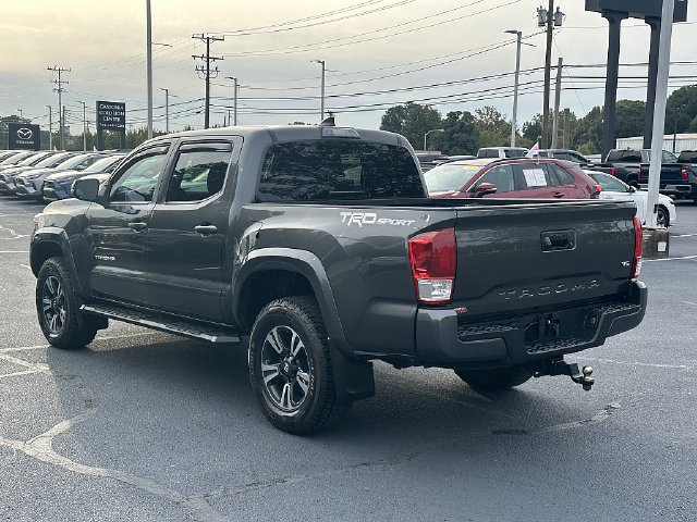 Used 2019 Toyota Tacoma TRD Sport RWD image 5