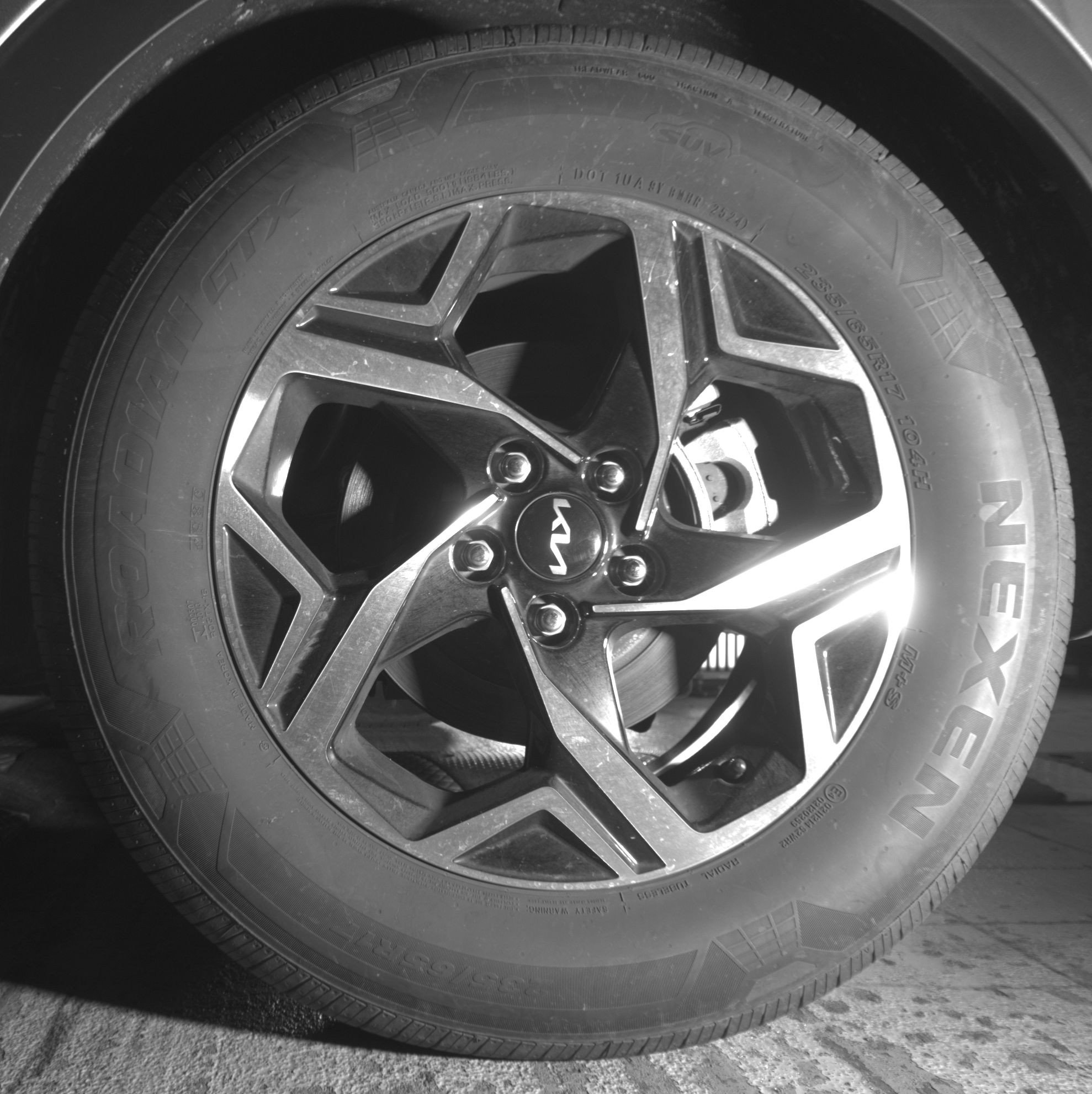 Used 2025 Kia Sportage LX image 14