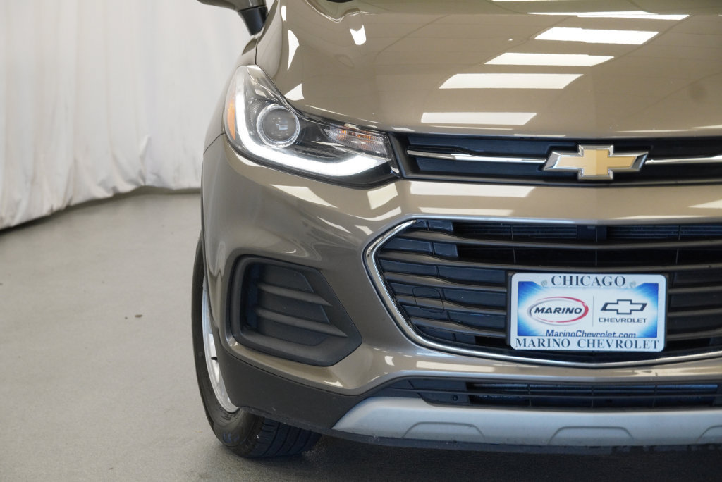 Used 2021 Chevrolet Trax LT w/ Driver Confidence Package AWD/4WD image 10
