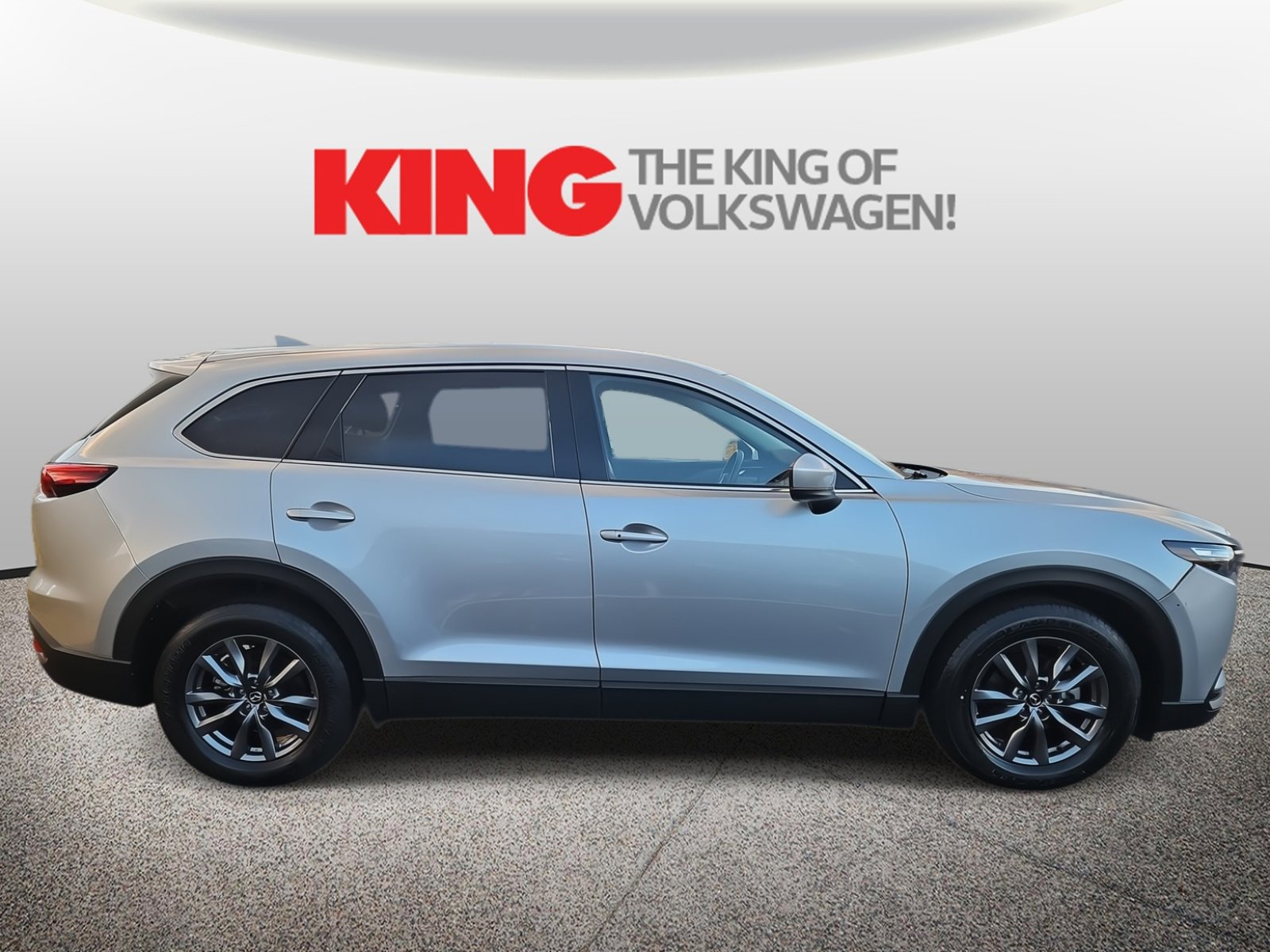 Used 2023 MAZDA CX-9 Touring image 2