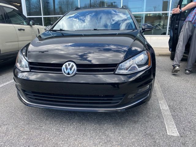 Used 2015 Volkswagen Golf TDI SE image 2
