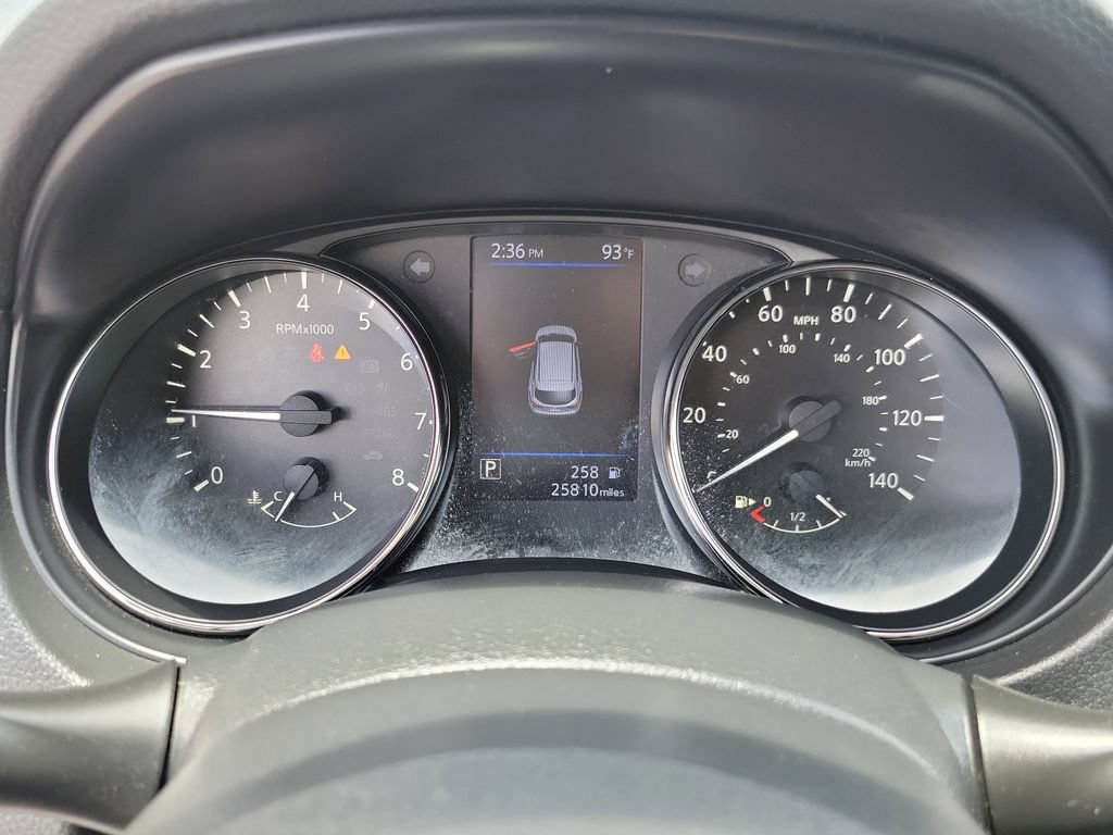 Used 2021 Nissan Rogue Sport SV FWD image 29