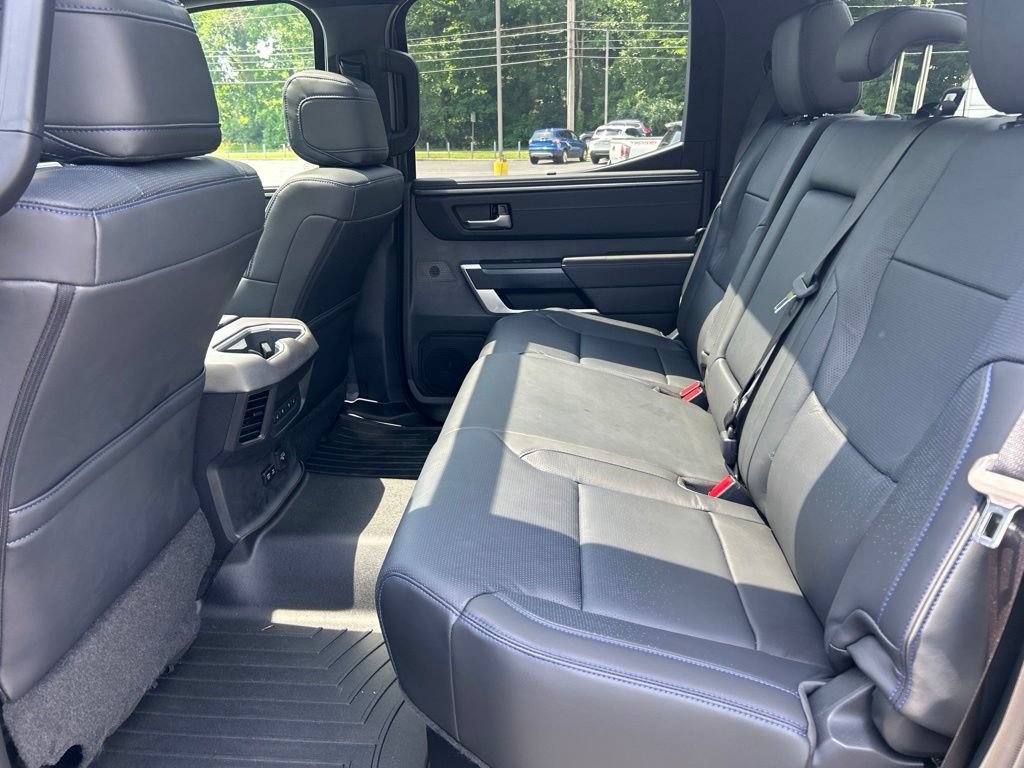 Used 2024 Toyota Tundra Platinum AWD/4WD image 29