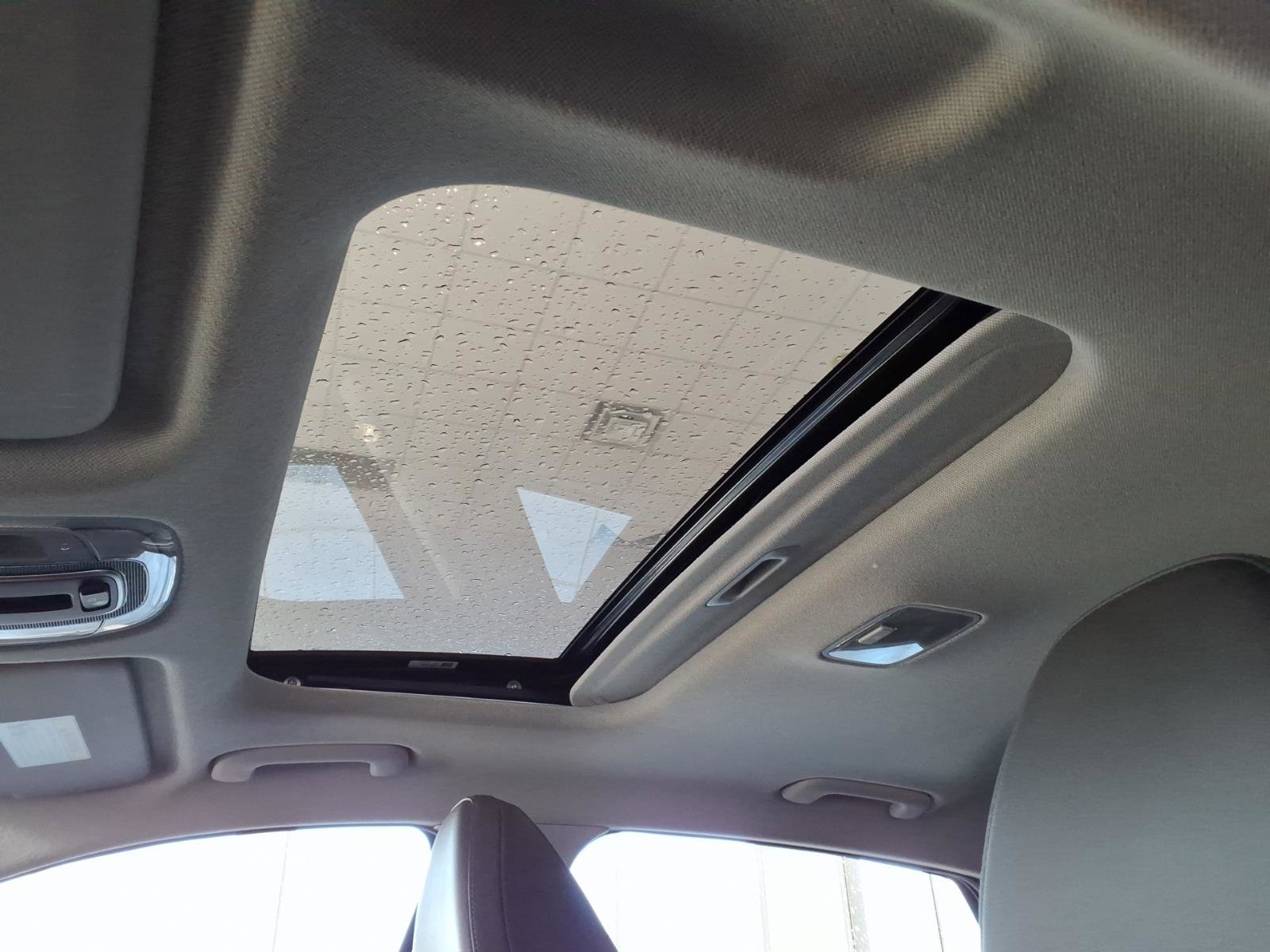 Certified 2023 Hyundai Elantra Limited image 17