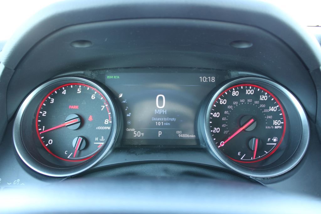 Used 2023 Toyota Camry XSE image 32