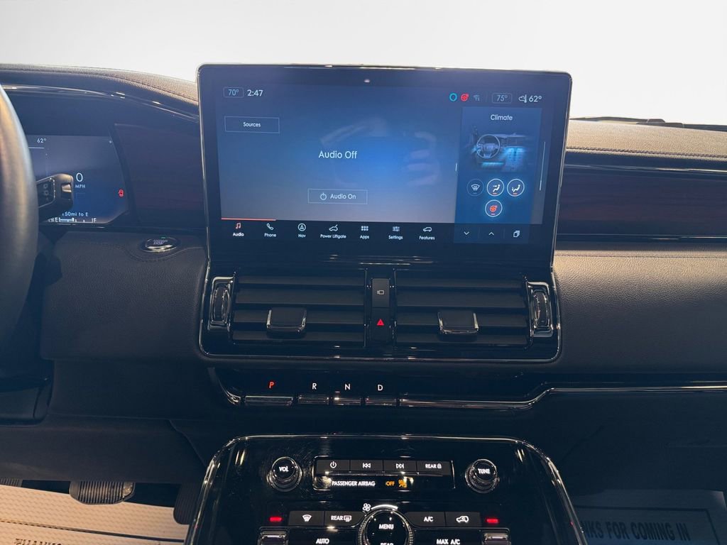 Used 2024 Lincoln Navigator Reserve image 22