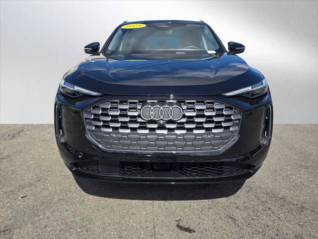 Certified 2025 Audi Q5 Premium w/ Premium Plus AWD/4WD image 8