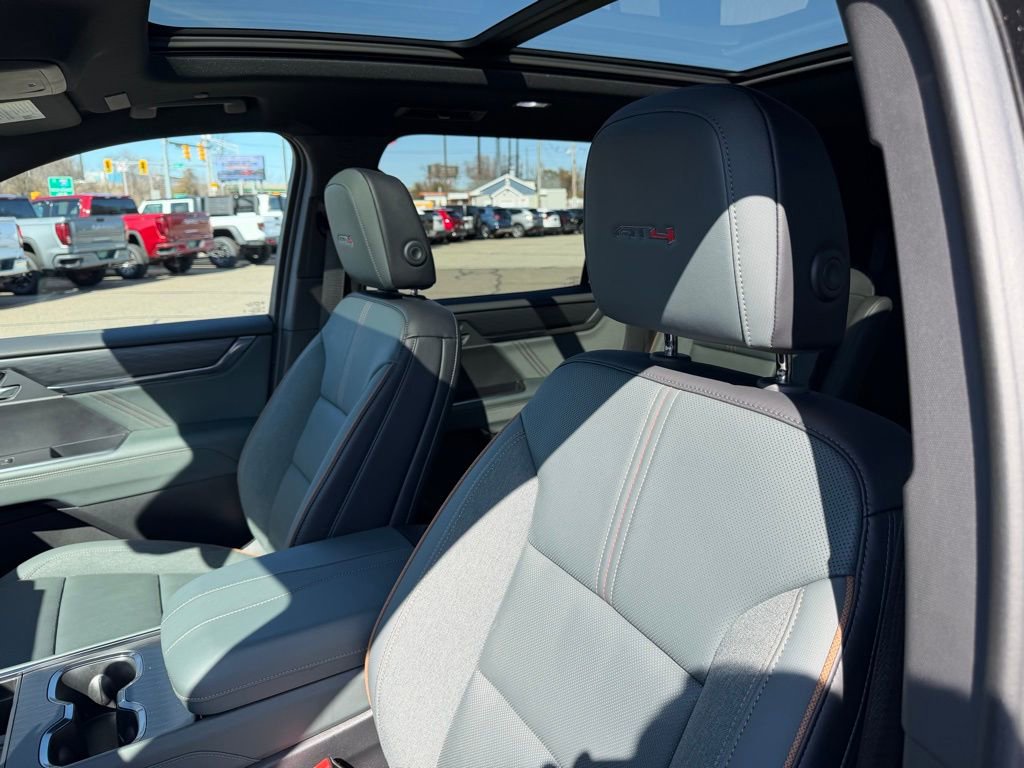 Certified 2024 GMC Acadia AT4 w/ Luxury Package image 18