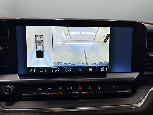 Used 2024 Chevrolet Silverado 1500 High Country w/ Technology Package image 15