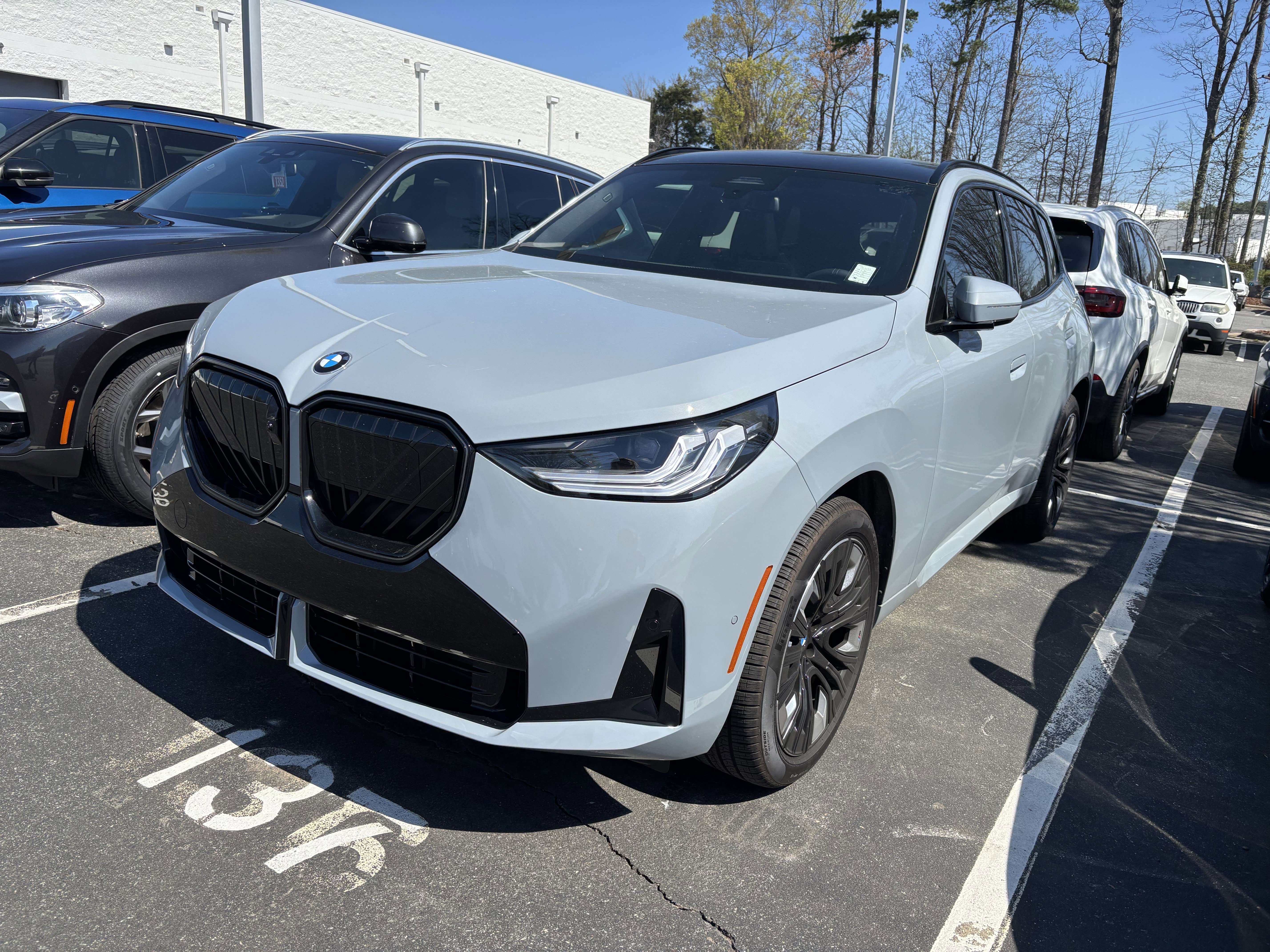 Used 2026 BMW X3 xDrive30 w/ Premium Package image 5