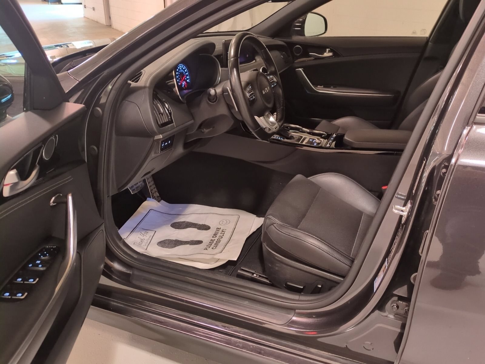Certified 2023 Kia Stinger GT-Line AWD/4WD image 15