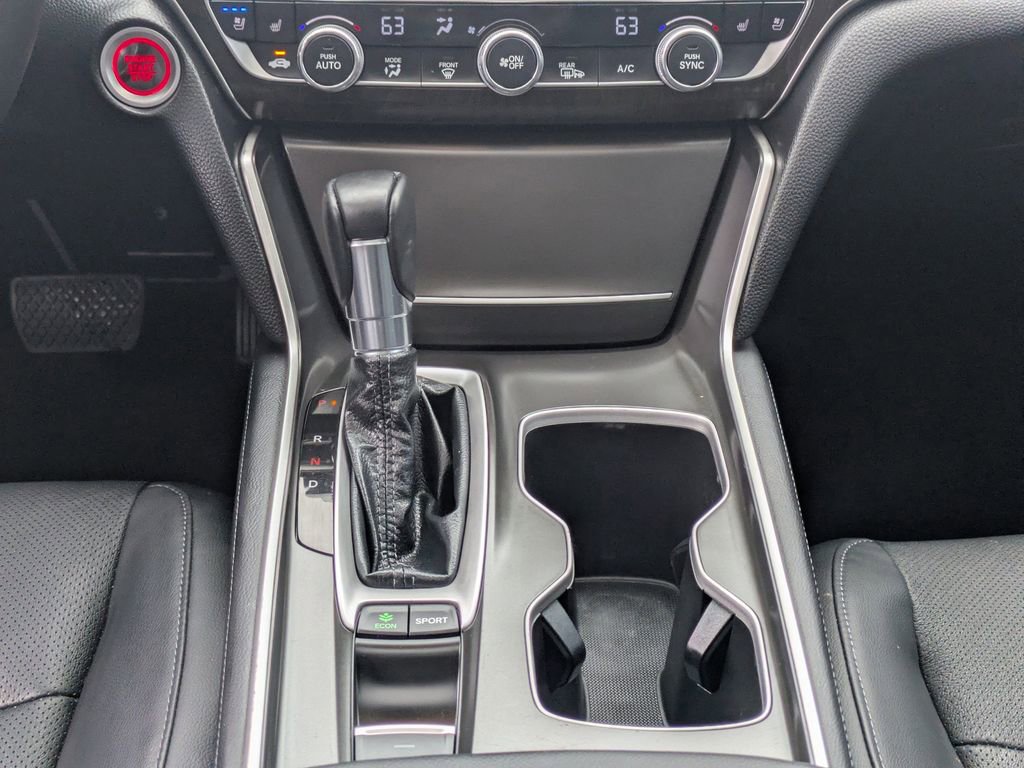 Used 2018 Honda Accord Touring image 22