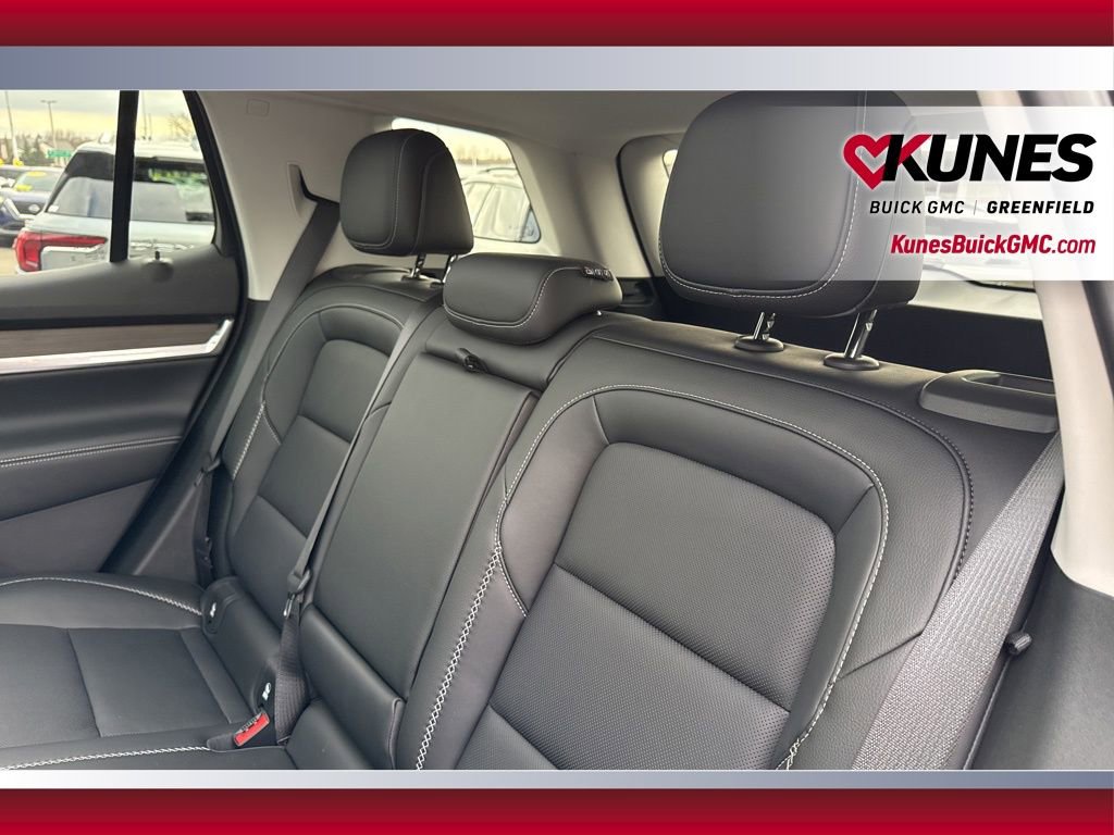 New 2026 GMC Terrain Denali w/ LPO, Floor Liner Package image 30