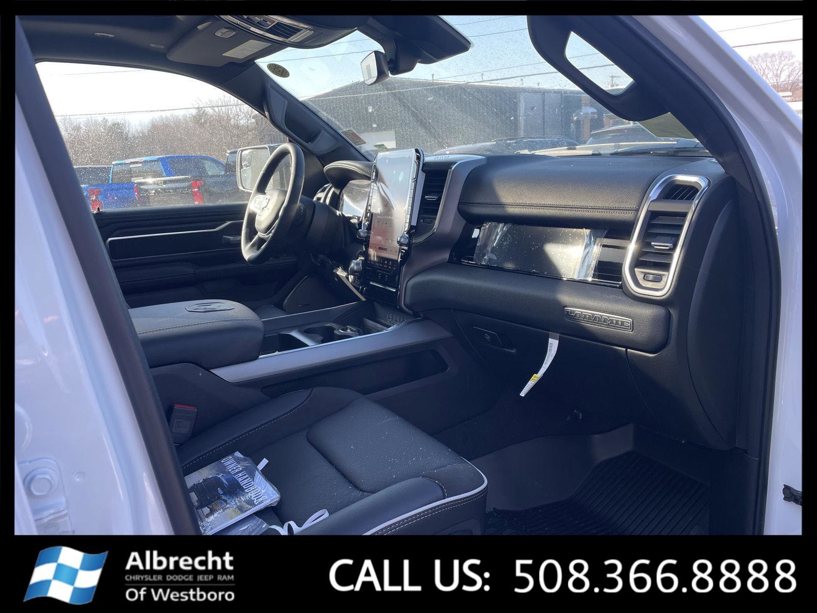 New 2026 RAM 1500 Laramie AWD/4WD image 15
