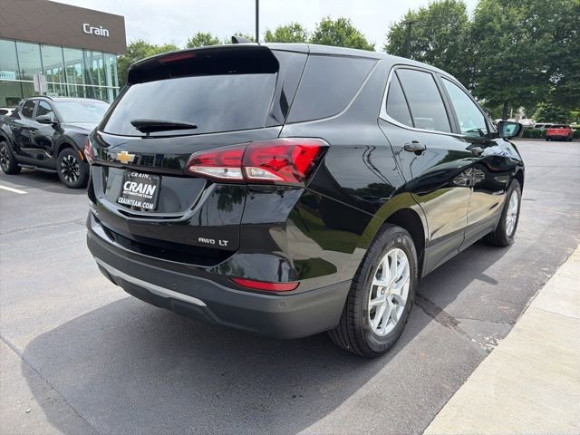 Used 2023 Chevrolet Equinox LT w/ Driver Convenience Package AWD/4WD image 9