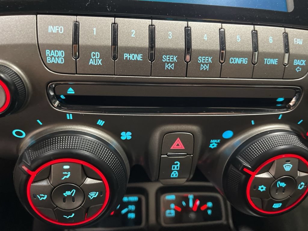 Used 2010 Chevrolet Camaro SS w/ LPO, Ground Effects Package RWD image 25