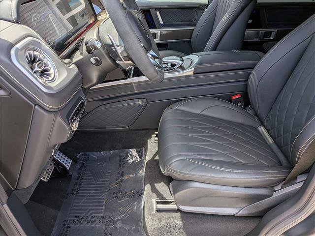 Certified 2024 Mercedes-Benz G 63 AMG 4MATIC w/ Seat Comfort Package image 17