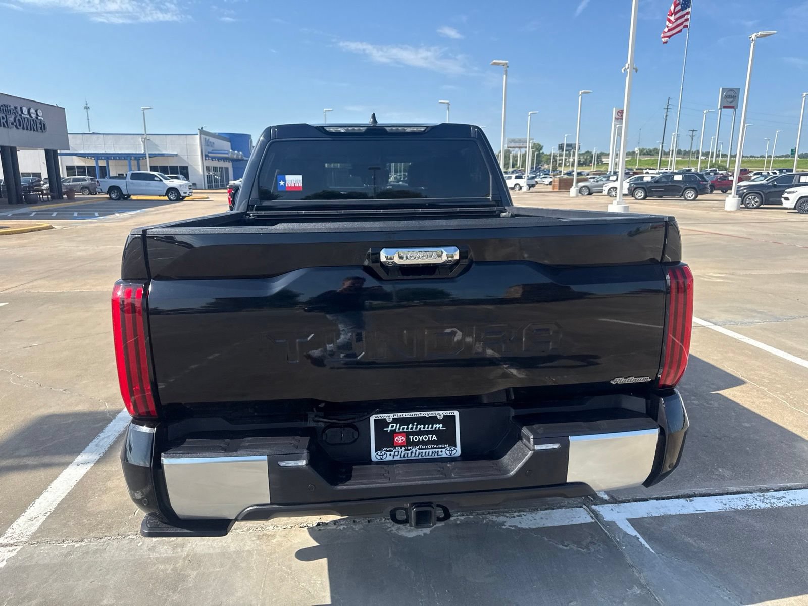 Used 2024 Toyota Tundra Limited w/ Power Package AWD/4WD image 6