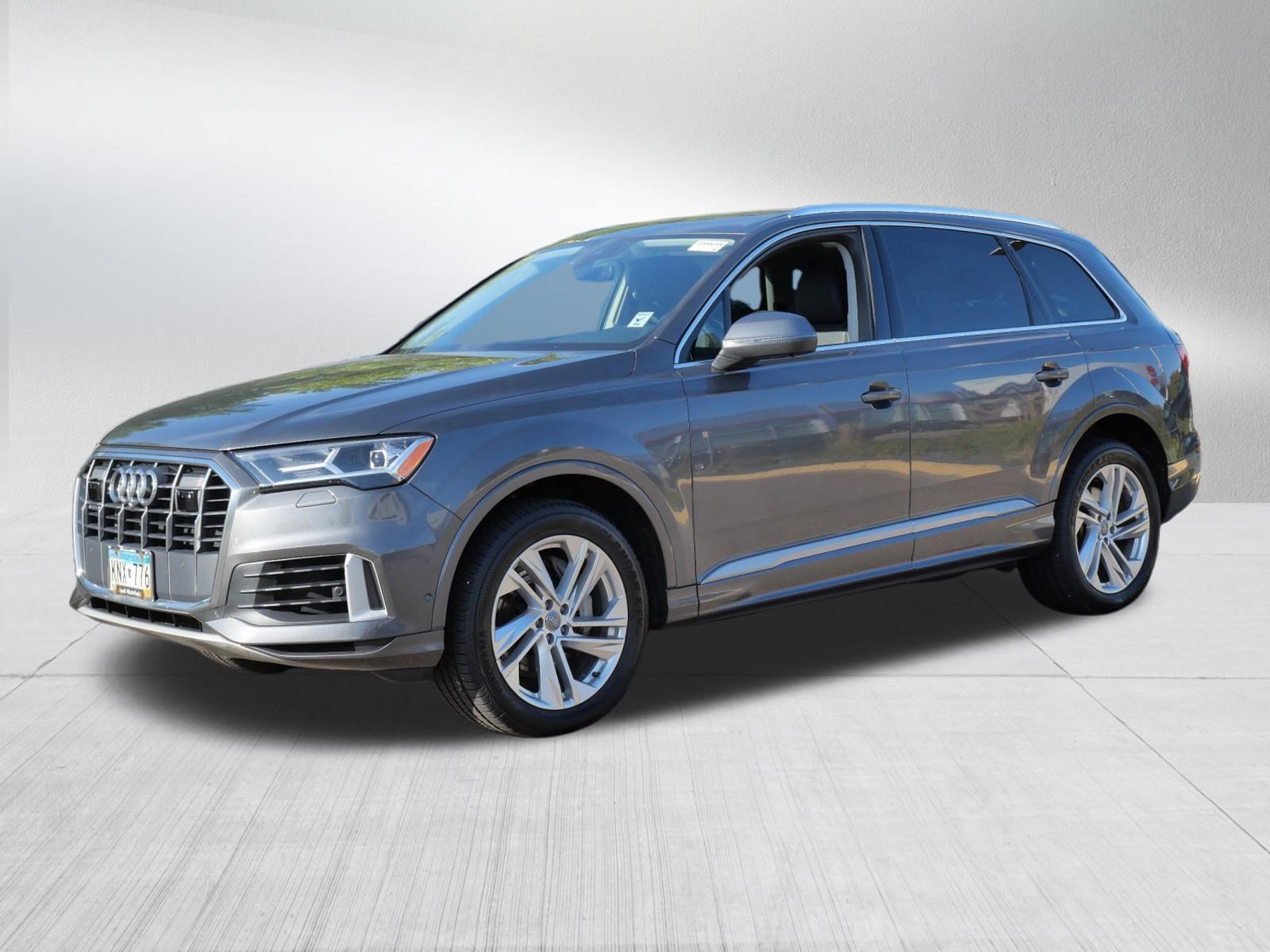 Used 2020 Audi Q7 3.0T Premium Plus w/ Premium Plus Package AWD/4WD image 3