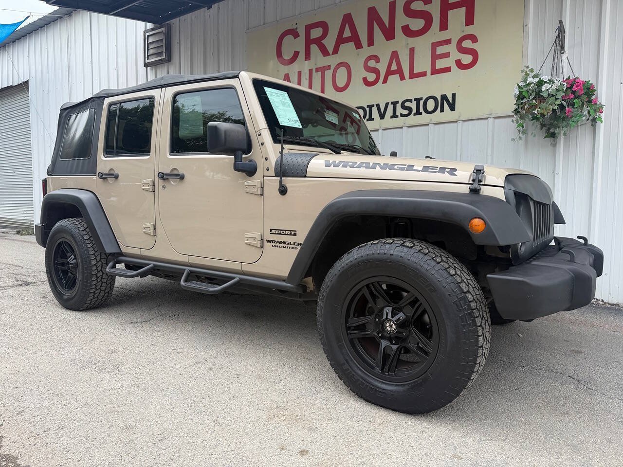 Used 2016 Jeep Wrangler Unlimited Sport w/ Trailer Tow Group AWD/4WD image 2