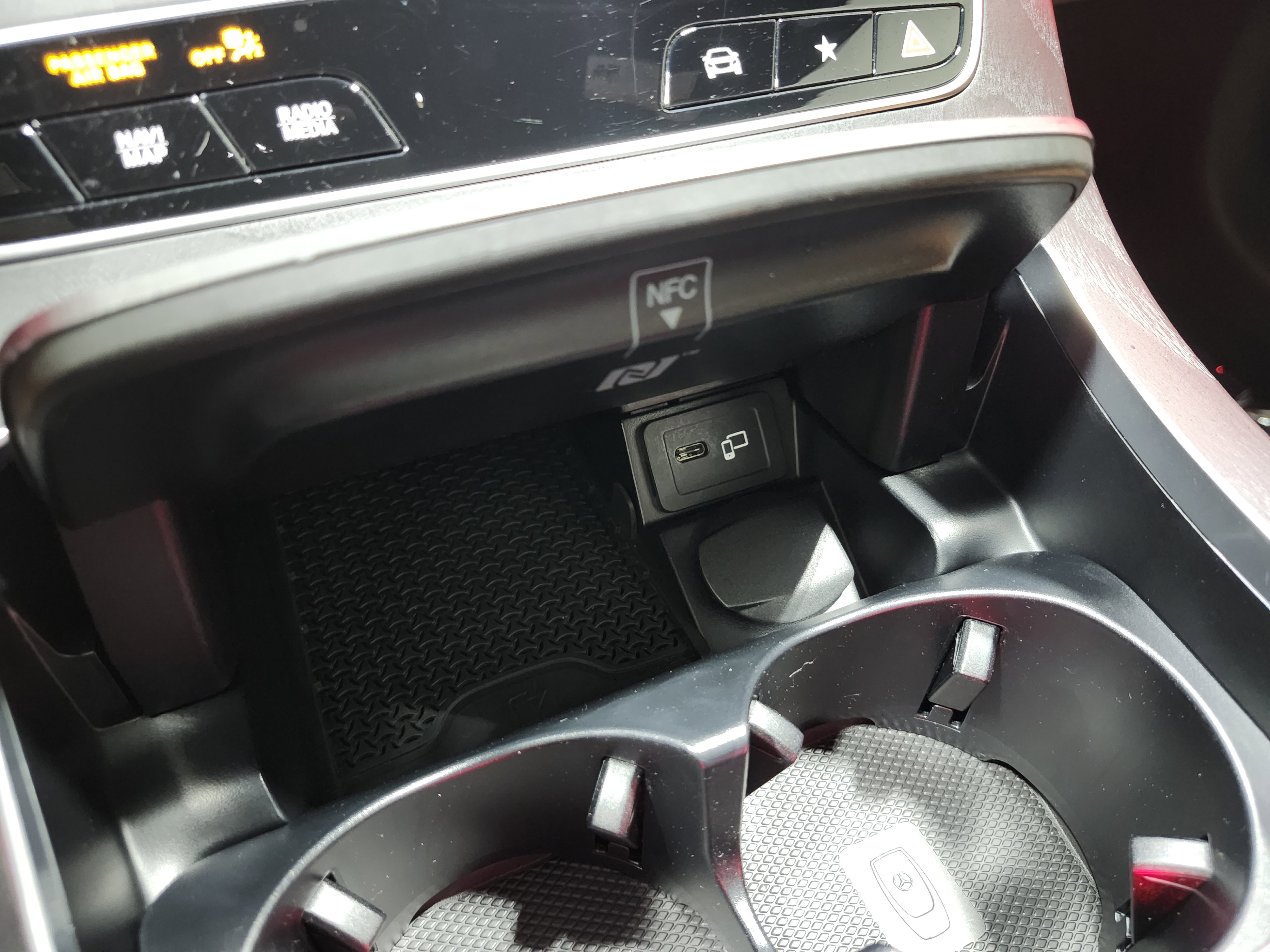 Used 2021 Mercedes-Benz E 450 4MATIC Cabriolet image 34