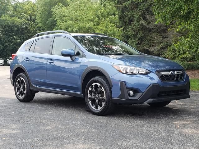Certified 2022 Subaru Crosstrek 2.0i Premium AWD/4WD image 1