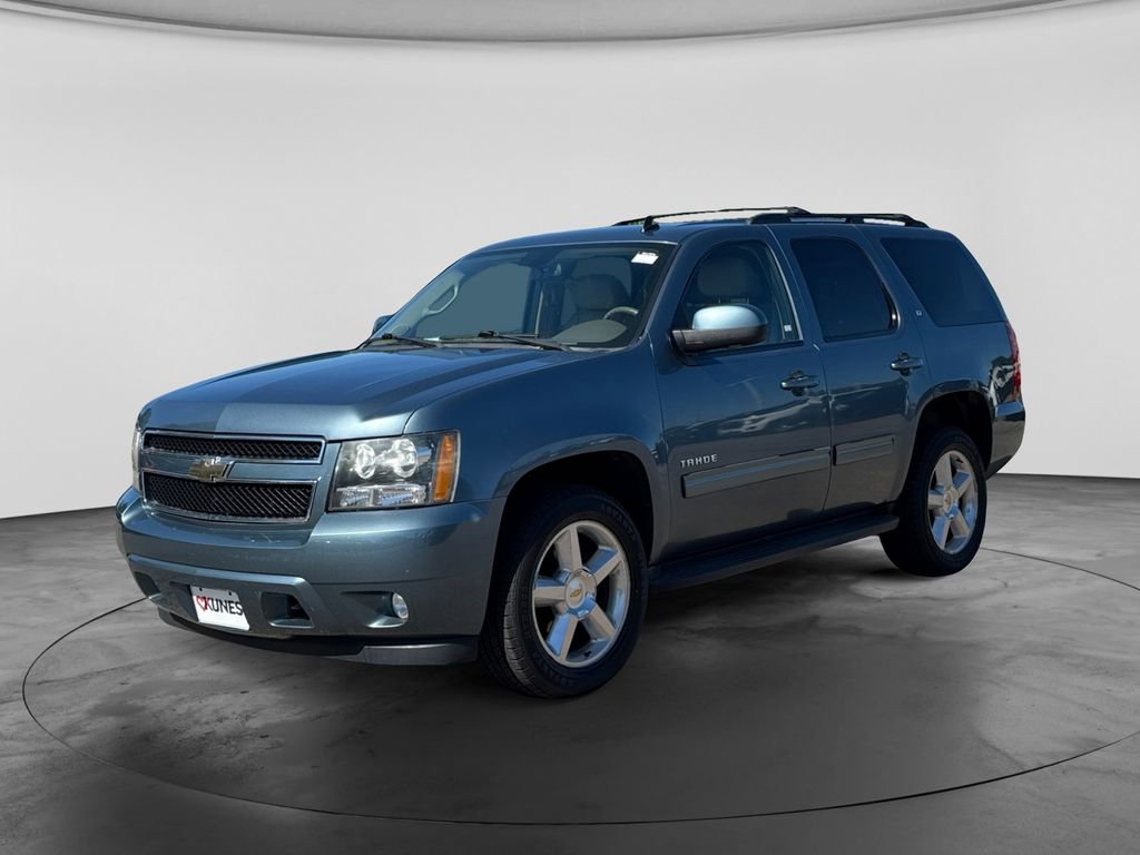 Used 2010 Chevrolet Tahoe LT w/ Luxury Package AWD/4WD image 5