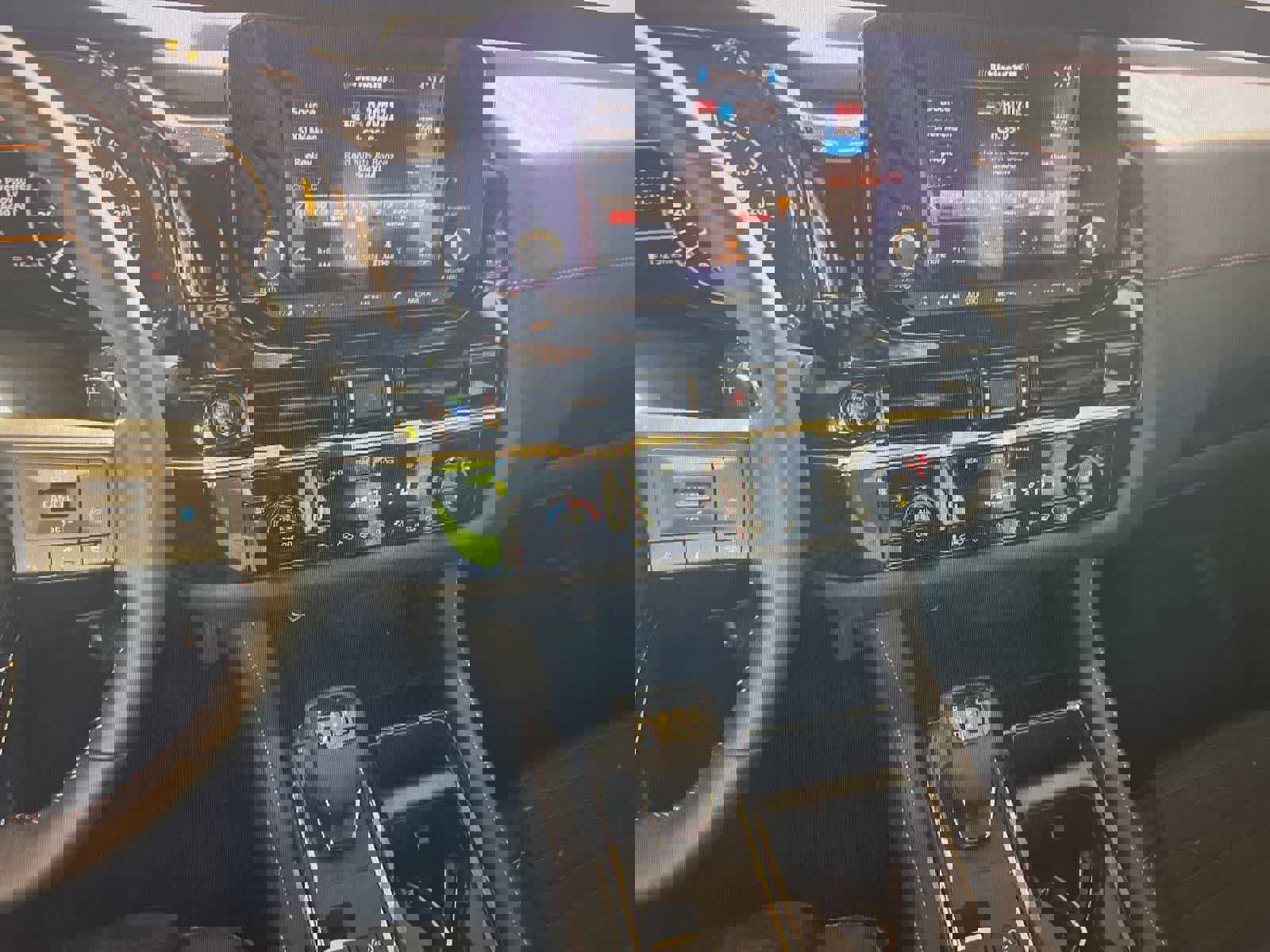 Used 2025 Nissan Pathfinder Rock Creek image 10