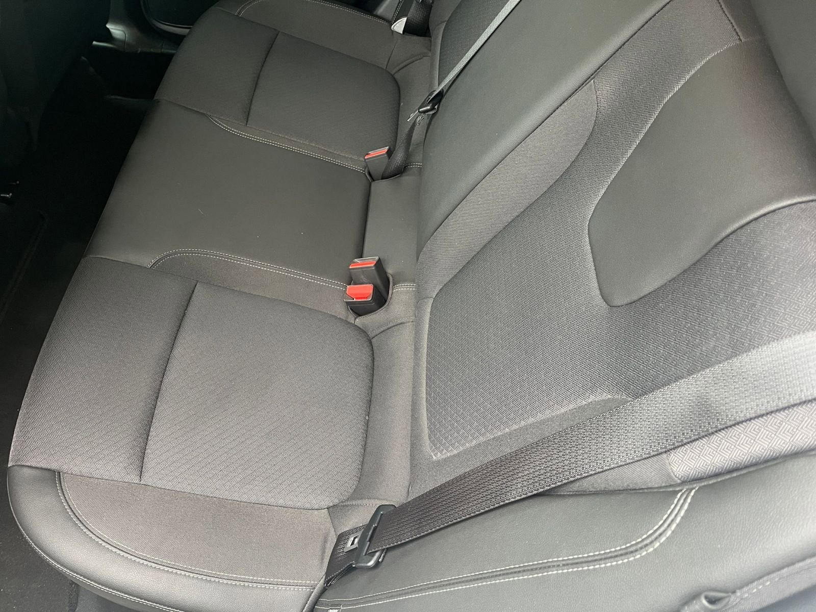 Used 2025 Buick Encore GX Preferred FWD image 36