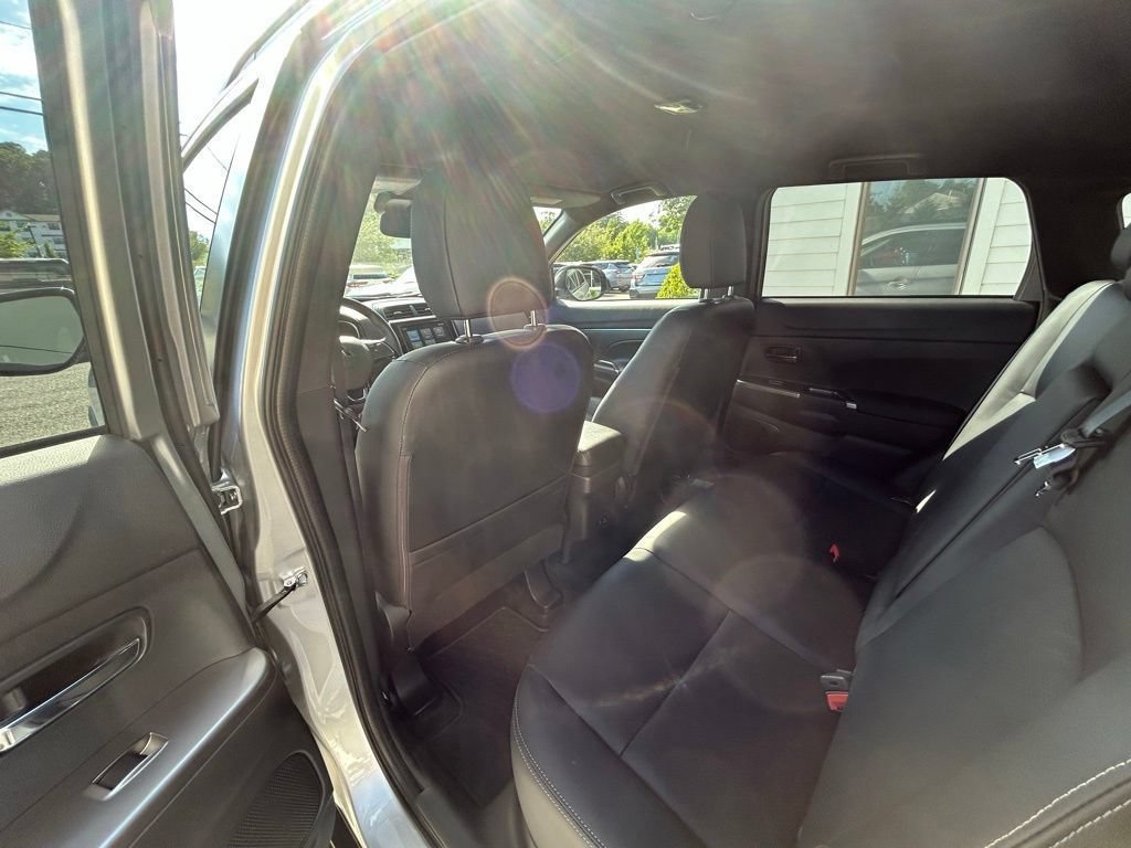 Used 2025 Mitsubishi Outlander Sport SEL AWD/4WD image 22