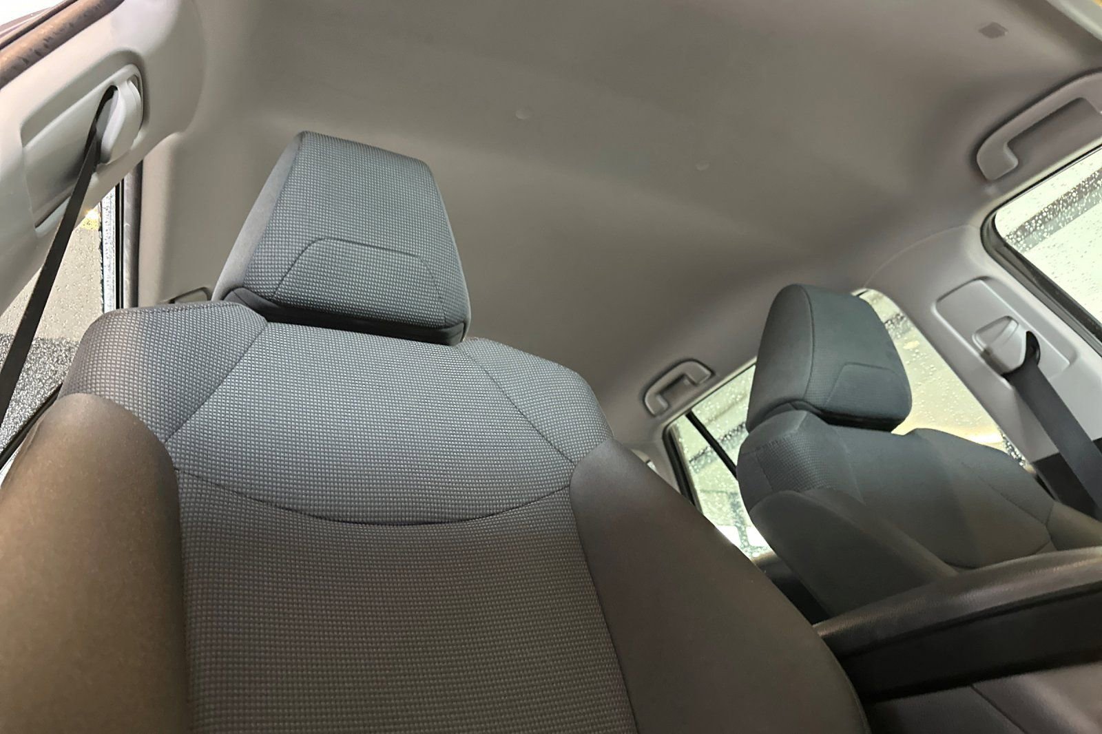 Used 2025 Toyota RAV4 LE image 21